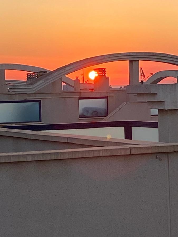Beautiful Location In Cabo Roig With A Private Roof Terrace At Playamarina Ii