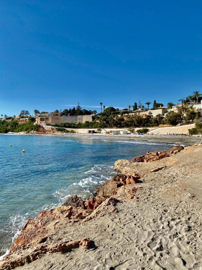 Beautiful Location In Cabo Roig With A Private Roof Terrace At Playamarina Ii *