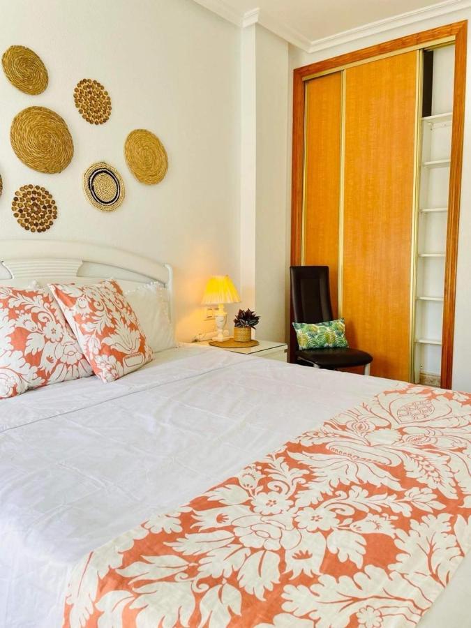 Beautiful Location In Cabo Roig With A Private Roof Terrace At Playamarina Ii Apartment Orihuela